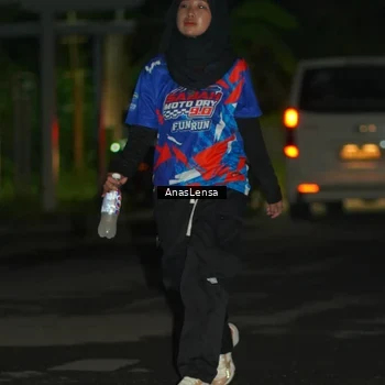 Runner Photo 6045871