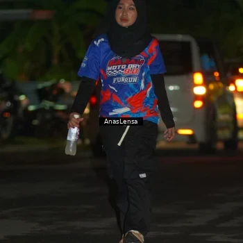 Runner Photo 6045874