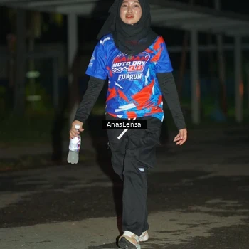 Runner Photo 6045879