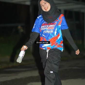Runner Photo 6045888