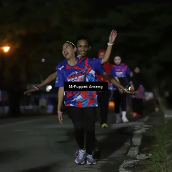 Runner Photo 6045902