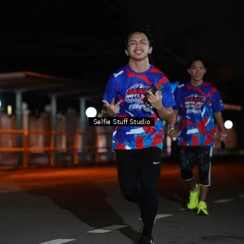 Runner Photo 6045947