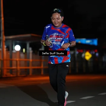 Runner Photo 6045957