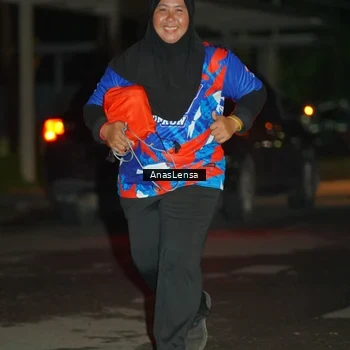 Runner Photo 6045963