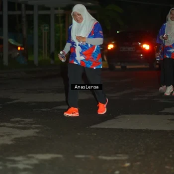 Runner Photo 6045976