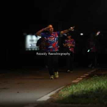 Runner Photo 6045980