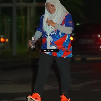 Runner Photo 6045992