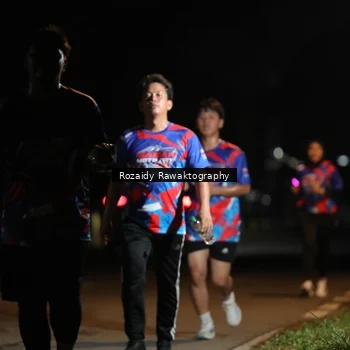Runner Photo 6045996
