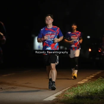 Runner Photo 6046011