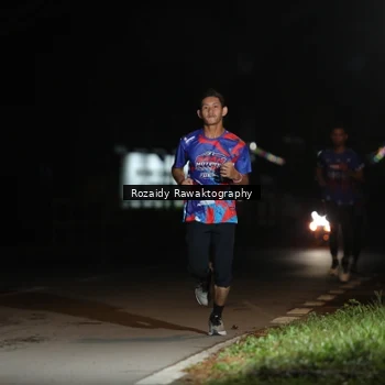 Runner Photo 6046019