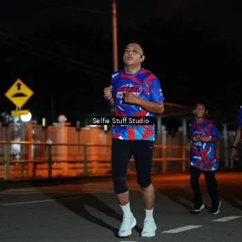 Runner Photo 6046035