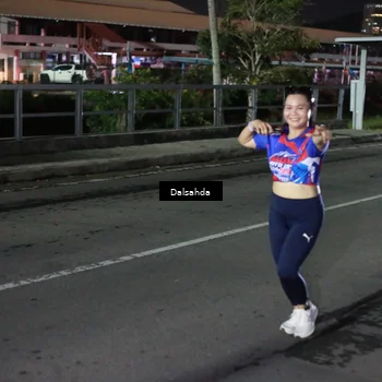Runner Photo 6046048
