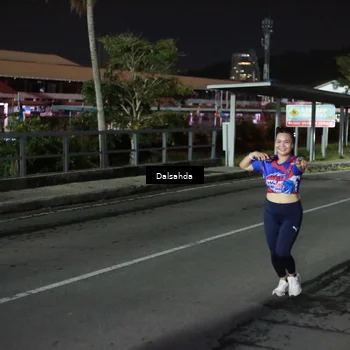 Runner Photo 6046051