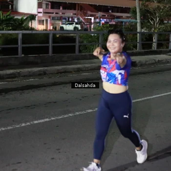 Runner Photo 6046060