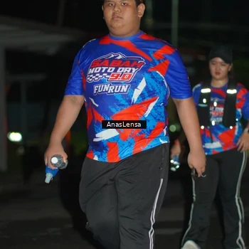 Runner Photo 6046071