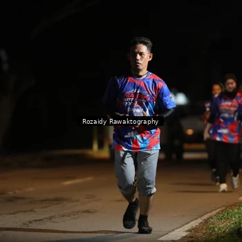 Runner Photo 6046077