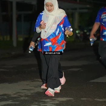 Runner Photo 6046081