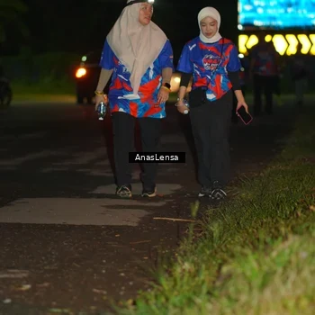Runner Photo 6046090
