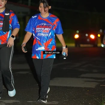 Runner Photo 6046106