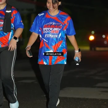 Runner Photo 6046108