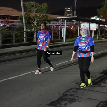 Runner Photo 6046110