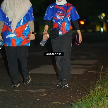 Runner Photo 6046158
