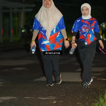 Runner Photo 6046171
