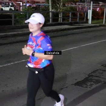 Runner Photo 6046181