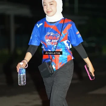 Runner Photo 6046203