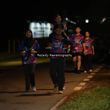 Runner Photo 6046205