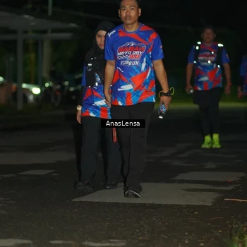 Runner Photo 6046238