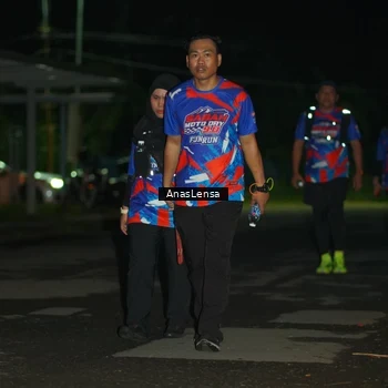 Runner Photo 6046251