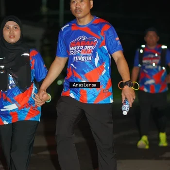 Runner Photo 6046290