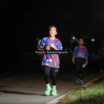 Runner Photo 6046296