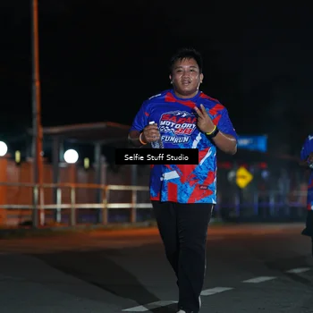 Runner Photo 6046303
