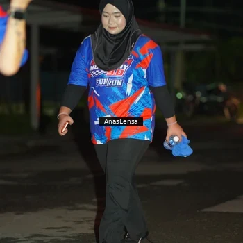 Runner Photo 6046319