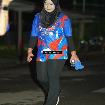 Runner Photo 6046322