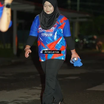 Runner Photo 6046324