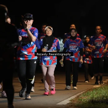 Runner Photo 6046349
