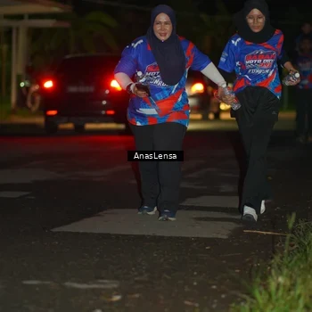Runner Photo 6046370