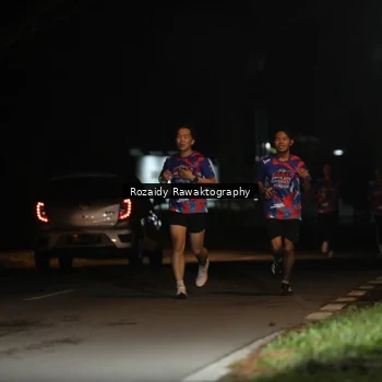 Runner Photo 6046376