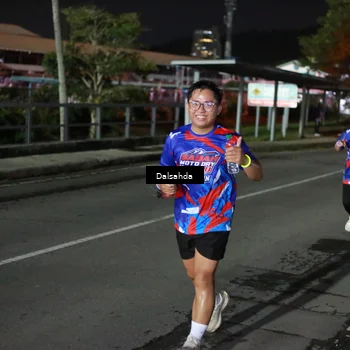 Runner Photo 6046384