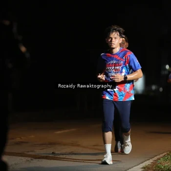 Runner Photo 6046402