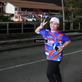 Runner Photo 6046424