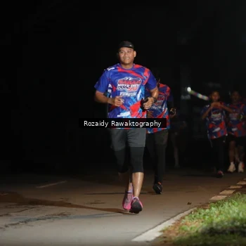 Runner Photo 6046477