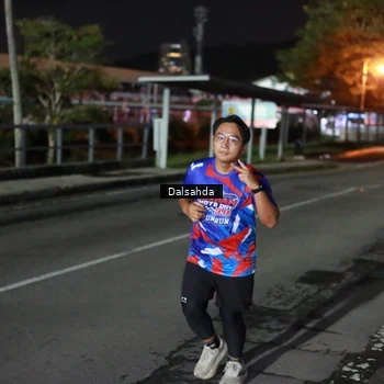 Runner Photo 6046483
