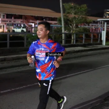 Runner Photo 6046508