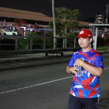 Runner Photo 6046552