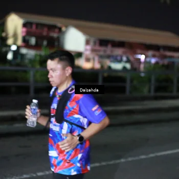 Runner Photo 6046614