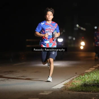 Runner Photo 6046647
